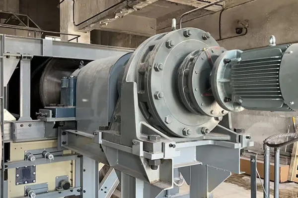 Réducteurs industriels et réducteurs de vitesse pour convoyeurs de centrales électriques au charbon
