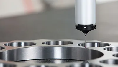 Machine à mesurer tridimensionnelle (CMM)