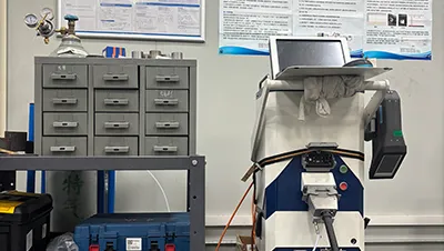 Spectromètre optique Hitachi