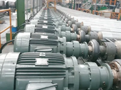 Réducteur planétaires pour systè,e de convoyage d'aluminium